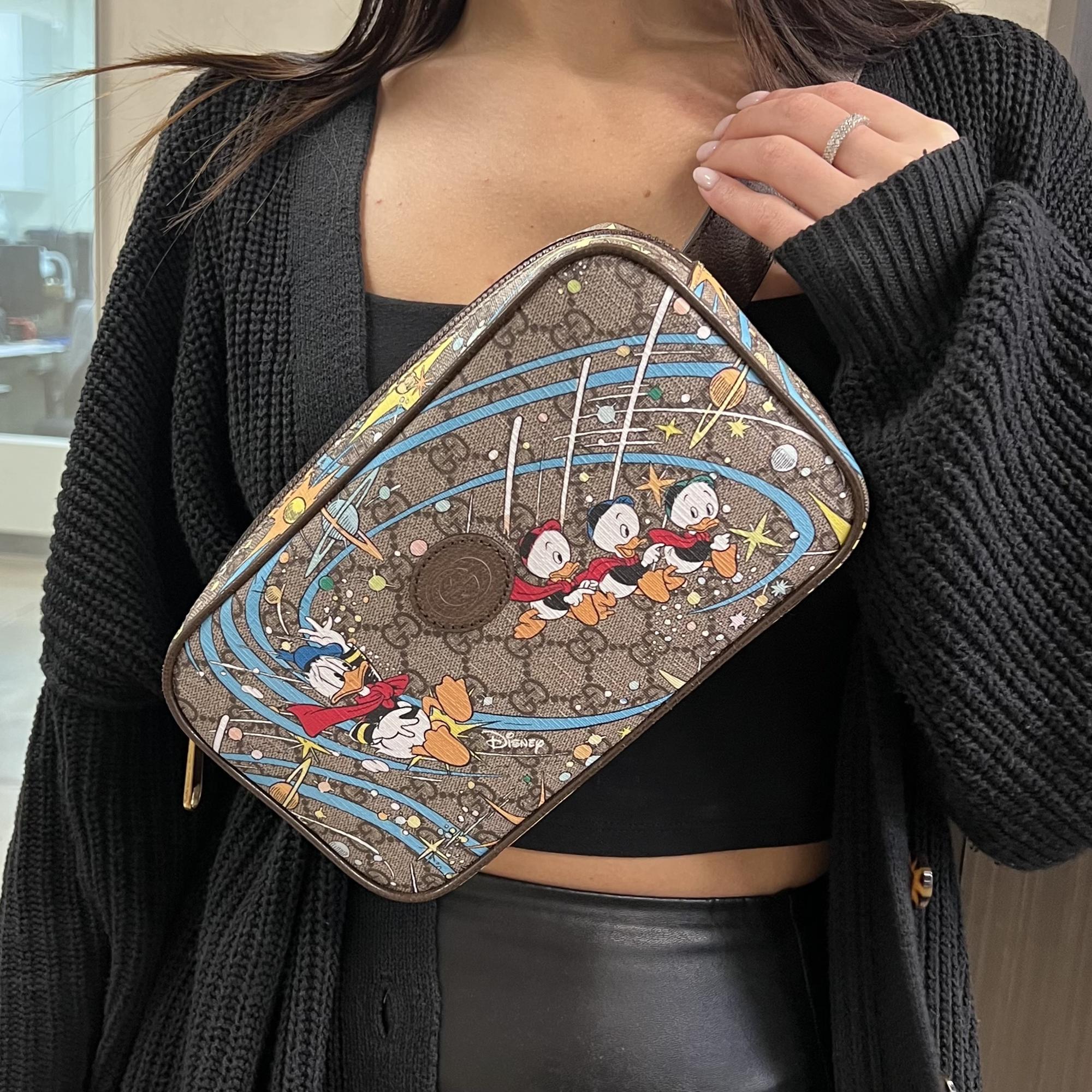 NEW Gucci GG Supreme Donald Duck Disney x Gucci unisex leather belt bag