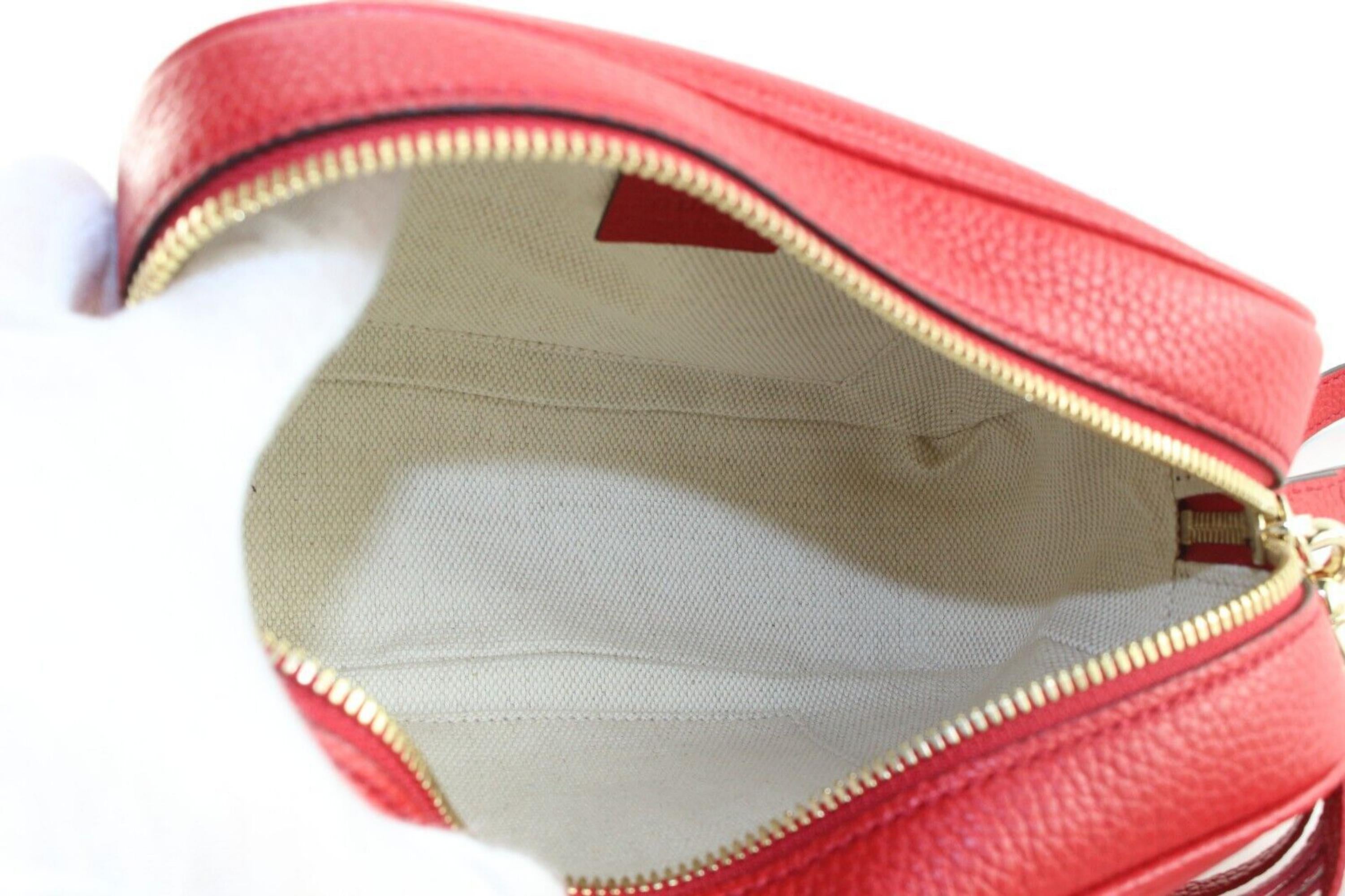 Gucci - Disco Soho Crossbody aus rotem Kieselsteinen-Leder von Gucci