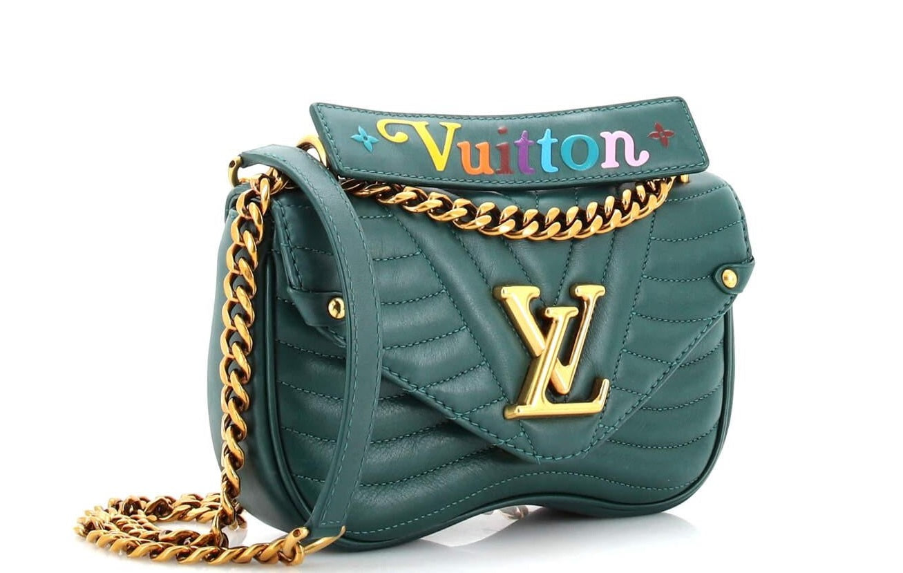NEW Louis Vuitton New Wave chain bag in quilted leather PM