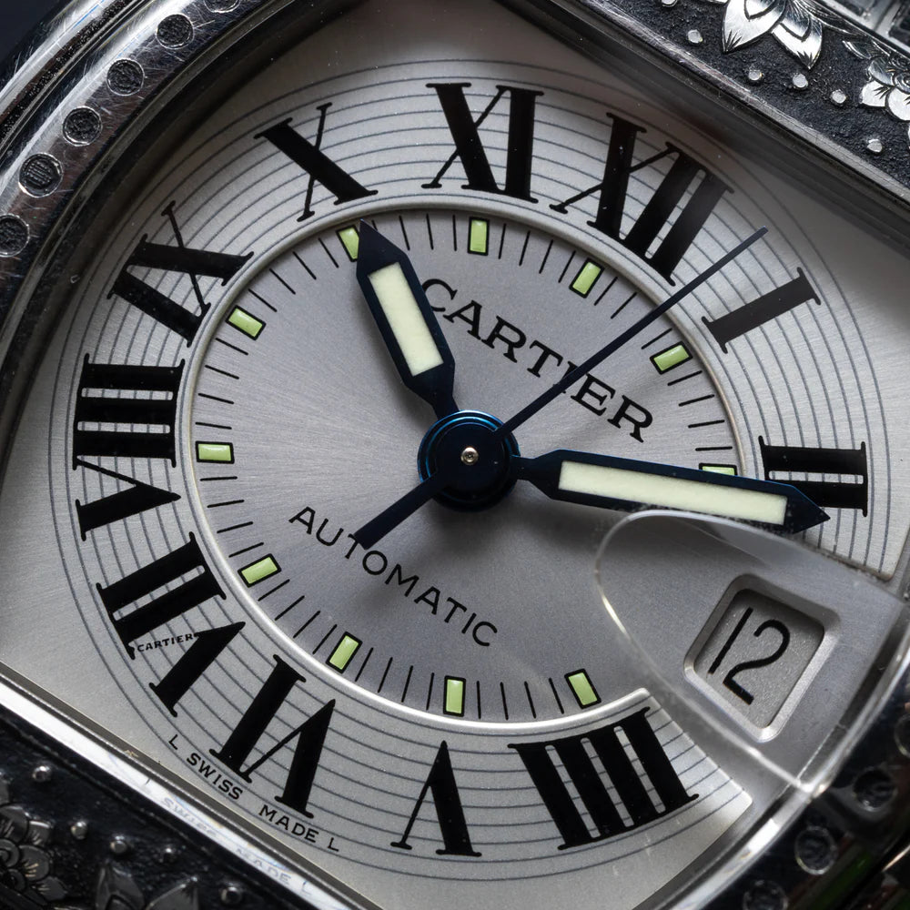 Cartier - Roadster Hand Engraved - W62000V3