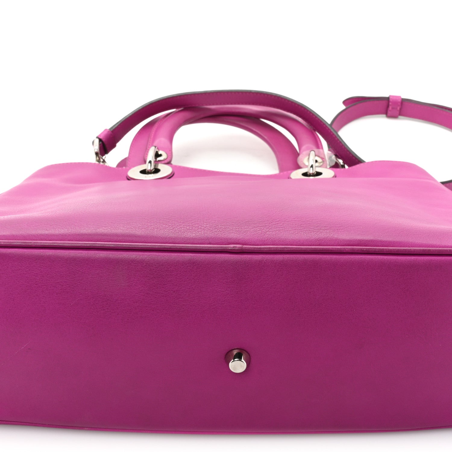 Christian Dior - Calfskin Medium Diorissimo Bag Rose Sorbet